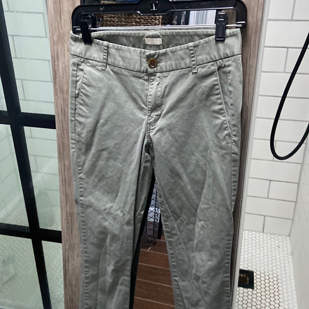 J crew mid rise khacki green chinos sz 0